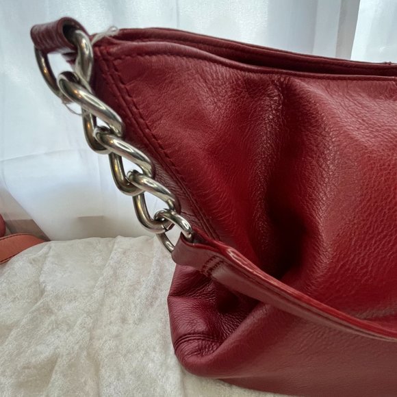 Calvin Klien red hobo Handbag NWOT - Picture 3 of 6
